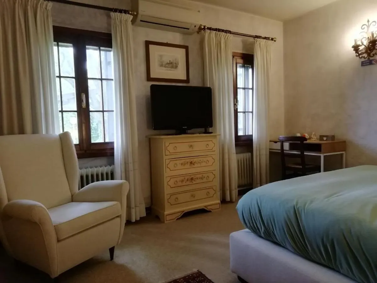 Affittacamere Hotel Due Querce Conscio